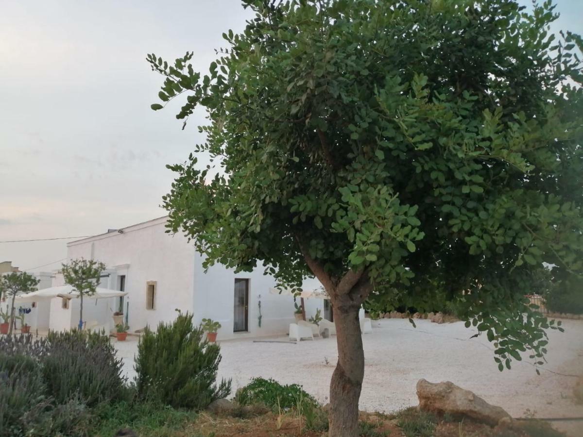 La Casa Bianca Hotel Monopoli Luaran gambar